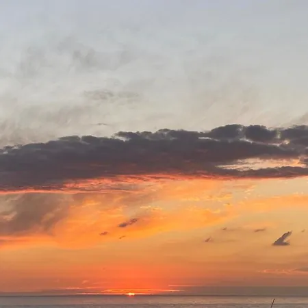 Rock’s Spot Apartment