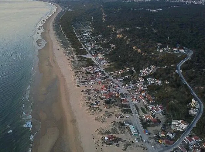 Rock's Spot Costa da Caparica